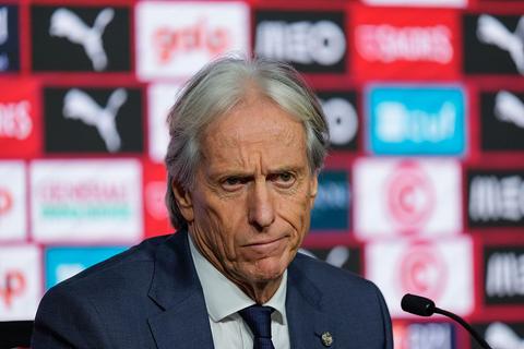 Bondscoach Portugal reageert op verklaring Cristiano Ronaldo na conflict: 'Nu ga ik nadenken'