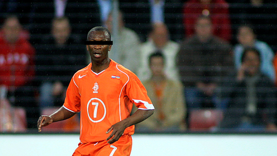 Nieuwe oud-voetballer (41) in de penarie: ex-international Romeo C. verdacht van witwassen