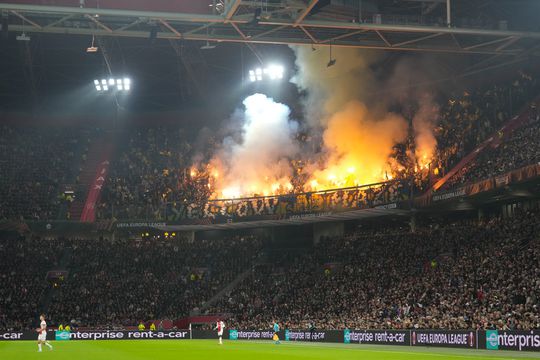 Respectloze uitfans bij AZ én Ajax zorgen voor flinke ergernis