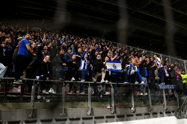 Utrechtse buschauffeurs 'enorm bedreigd' door FC Porto-fans: 'Een traumatische ervaring'