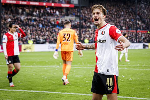 Kersvers Oranje-speler Luciano Valente trakteert zichzelf op aanwinst van meer dan 1,5 miljoen euro