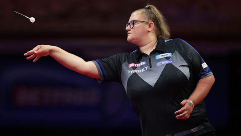 Veelbesproken Michael van Gerwen-opponent staat open voor grote uitdaging: 'Dan zal ik geen nee zeggen'