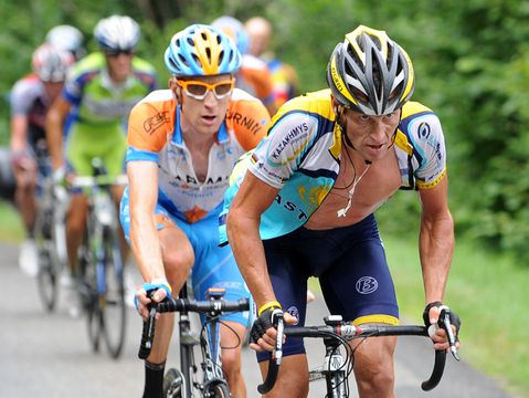 Ex-topwielrenner Lance Armstrong betaalt opname in kliniek van getraumatiseerde ex-topsporter