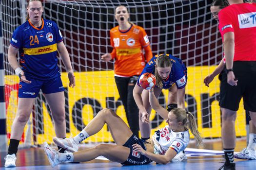 Handbalkeepster verbaasd dat ze mocht spelen tegen topfavoriet: 'We hadden onze dag niet'