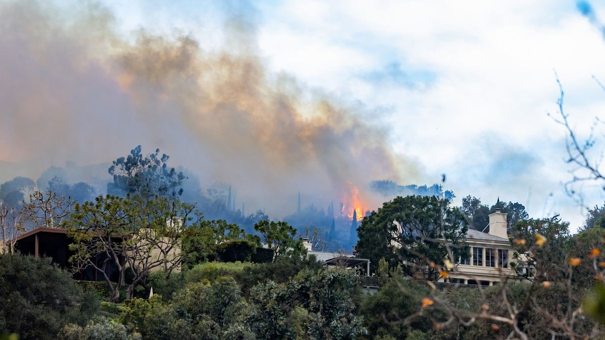 Grote zorgen in Los Angeles: dodelijke bosbranden komen in de buurt van iconische, olympische plek