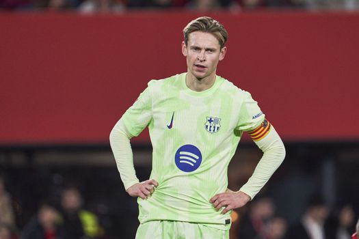 Aanvoerder Frenkie de Jong weer slechts invaller bij Barcelona in Spaanse Supercup