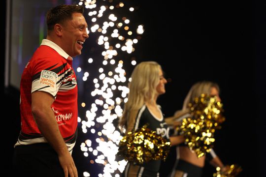 Gerwyn Price koos darts boven 'eerste liefde' rugby: 'Viel meer geld mee te verdienen'