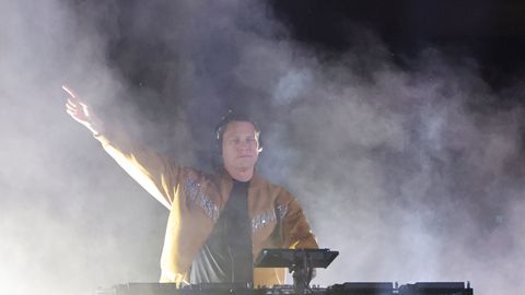 Dj en producer Tiësto legt op social media uit waarom hij optreden bij Super Bowl afzegt