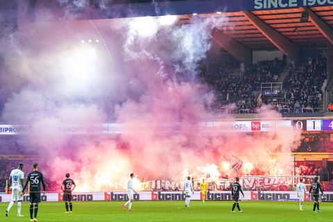 België neemt keiharde maatregelen tegen wangedrag op tribunes: clubs mogelijk maandenlang zonder fans