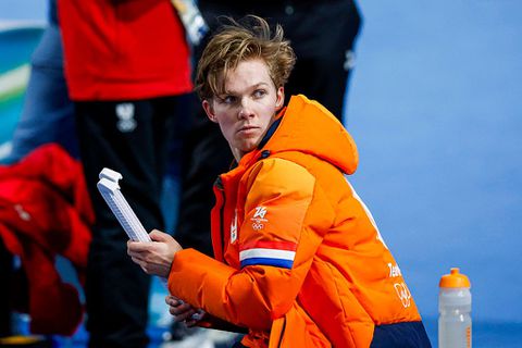 'Zenuwachtige' Stijn van de Bunt krijgt waarschuwing in Milaan: 'Stap jij maar uit, dat ga je echt niet doen'