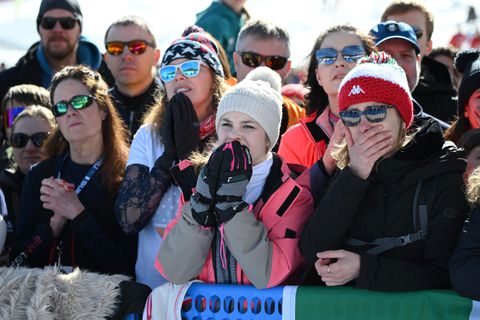 Geschokte reacties na horrorcrash olympisch icoon Lindsey Vonn, commentator barst in tranen uit