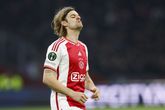 Ajax-speler Borna Sosa wacht Mislintat-onderzoek niet af en maakt wéér overstap