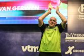 Zoveelste domper voor Michael van Gerwen: pijnlijke nederlaag tegen darter zonder tourcard