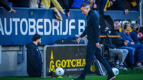 Bijltjesdag op komst voor Feyenoord-coach Robin van Persie? 'Dat hoor je van alle groeperingen'