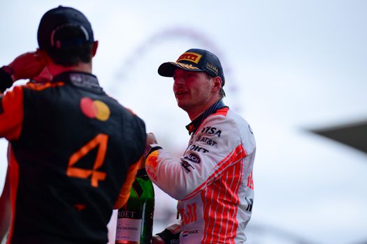 Max Verstappen maakt uitstapje naar andere sport, maar opvallend genoeg ontbreekt grote concurrent