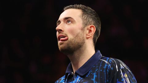 Absolute topdarter slaat terug na kritiek op openhartig en emotioneel interview: 'Dit was de laatste keer'