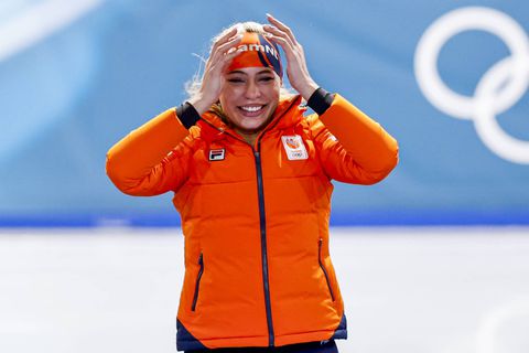 Topschaatsster Jutta Leerdam overladen met unieke cadeaus: 'Dat was allemaal voor mij'
