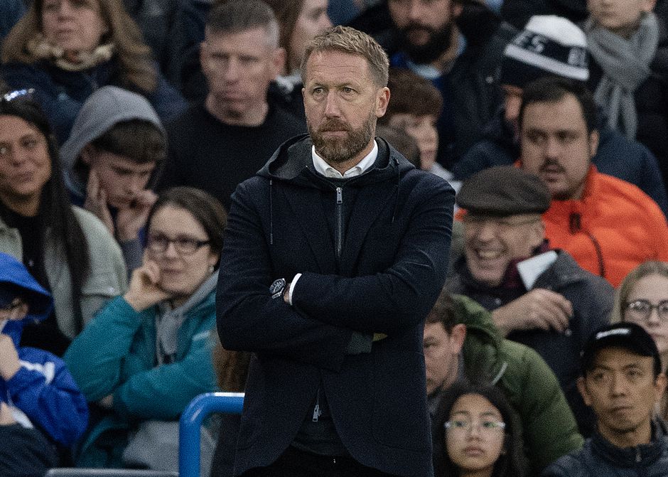 Ajax lijkt verder te moeten kijken in zoektocht naar trainer: 'Kans groter dat hij niet komt'