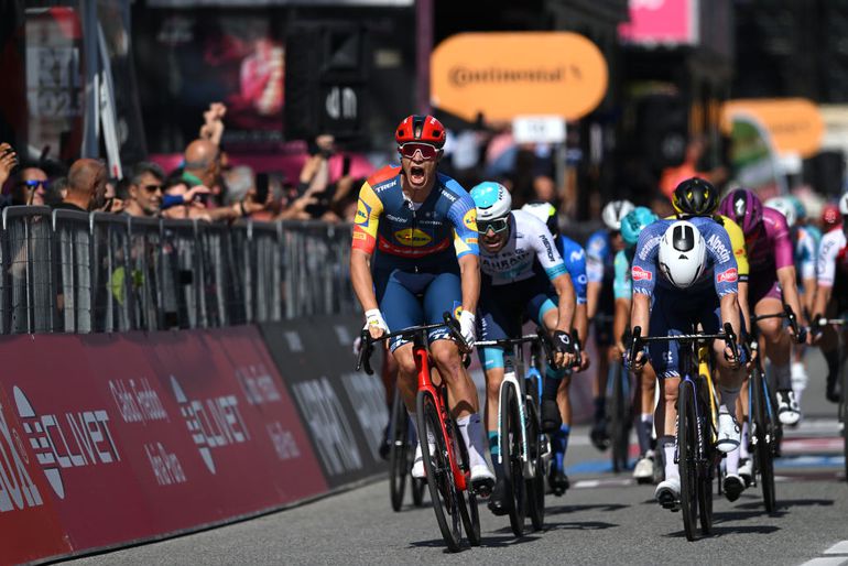 Benjamin Thomas verrast de sprinters en wint de vijfde etappe van de Giro