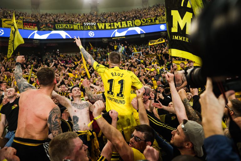 Borussia Dortmund steekt de draak met PSG na Champions League-zege: 'Heb een fijne vakantie!'