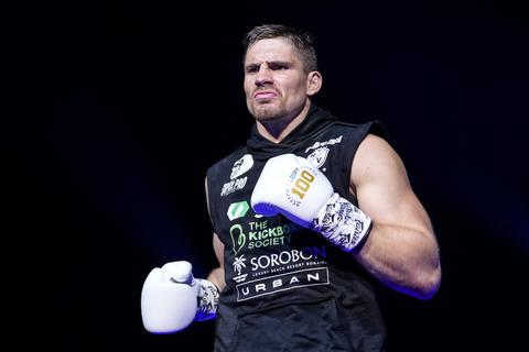 Vechtsporticoon Rico Verhoeven (37) zegt oude liefde definitief vaarwel: 'Dat hoofdstuk is afgesloten'