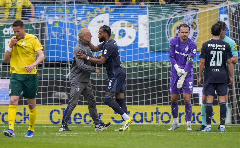 Robin van Persie reageert op akkefietjes bij Feyenoord in duel met Fortuna: 'Had onsje minder gekund