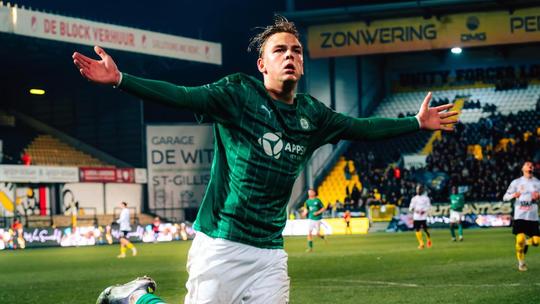 'Vergeten' ex-PSV'er (19) maakt indruk bij sensatie in België: 'Daar verbaas ik mij wel over'