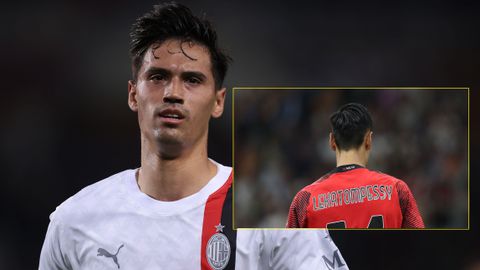 Moeder van Tijjani Reijnders zit bij wedstrijden niet naast haar man: 'Vindt dat ik te veel praat en domme dingen zeg'