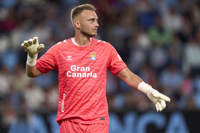 Doelman Jasper Cillessen sluit hoofdstuk in Nederland en streeft naar tonnen aan winst