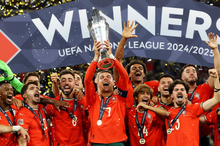 Tranen bij Cristiano Ronaldo en trots bij Portugal: 'Maar dit verandert niks voor ons'