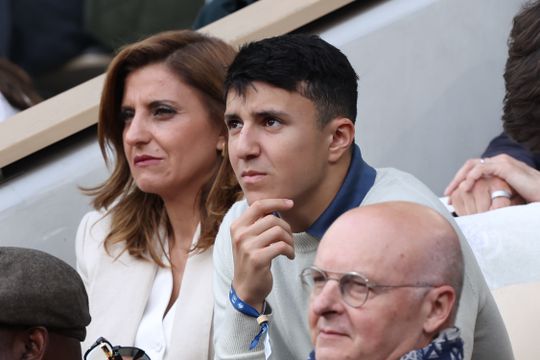 Formule 1-coureur in vrij weekend gespot bij topwedstrijd op Roland Garros