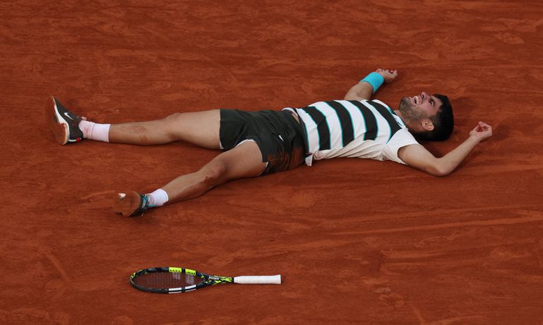 Roland Garros-winnaar Carlos Alcaraz kijkt nu al naar volgende droom: 'Ik kan niet wachten'
