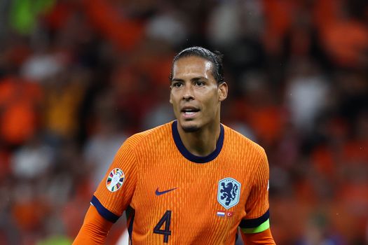 Virgil van Dijk op één bij opvallende, negatieve statistiek op dit EK