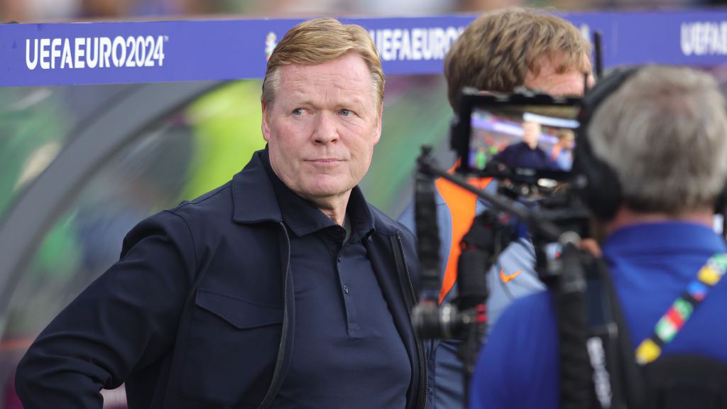 Ronald Koeman wordt herinnerd aan eerder duel met Engeland: 'Natuurlijk was dat rood'