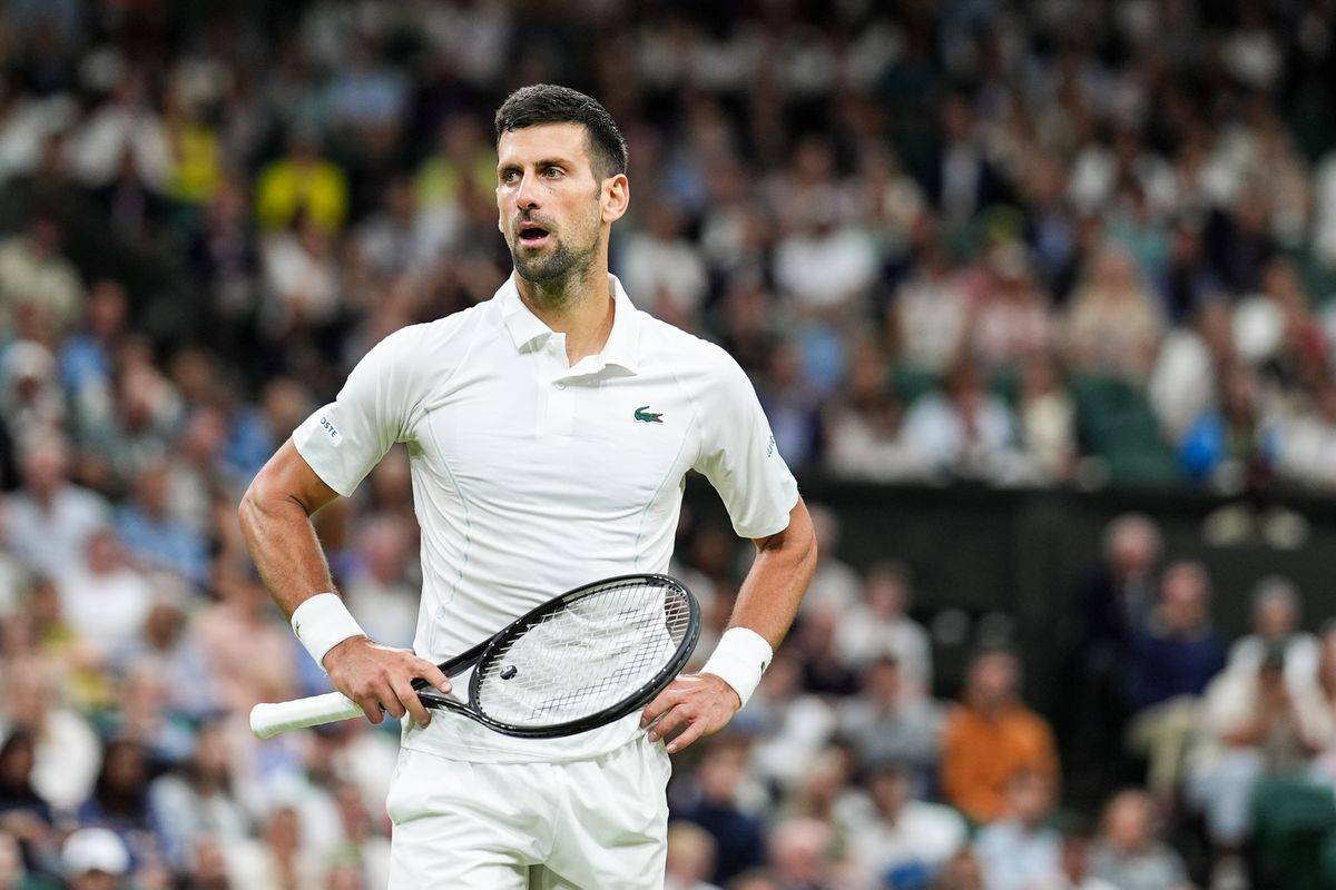 'Respectloos, dat accepteer ik niet': woedende Novak Djokovic haalt uit naar publiek op Wimbledon