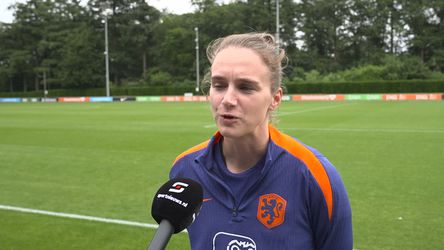 Vivianne Miedema: 'Ik denk dat als Nederland wint, dat ik niks meer hoor van Beth'