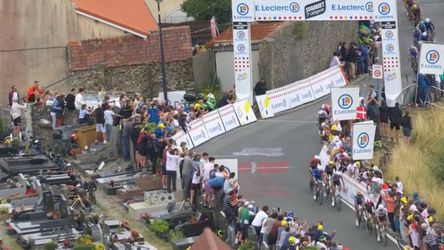 Enorme rel in Tour de France door 'respectloze' actie van wielerfans op kerkhof: 'Hoe kan iemand dit doen?'