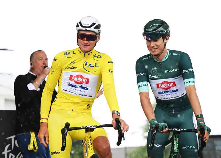 Vriendin Mathieu van der Poel leeft mee na nachtmerrie met goede bekende in Tour de France: 'Helemaal kapot'
