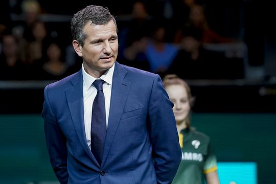 Tennisicoon Richard Krajicek besloot door plotseling overleden vriend naar ziekenhuis te gaan: 'Heel veel geluk gehad'