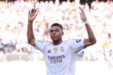 Topvoetballer Kylian Mbappé zorgt voor verbazing met bizarre Instagram-post: 'Dit is niet echt'