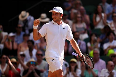 Britse sensatie (23) op Wimbledon verdubbelt in één klap prijzengeld van gehele carrière dankzij nieuwe stunt