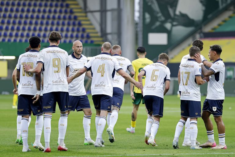 Onfortuinlijk begin van de Eredivisie: unieke goal bij Fortuna Sittard tegen Go Ahead Eagles