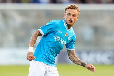 Topvoetballer Noa Lang spreekt dank uit aan ex-ploeggenoot na bijzonder moment bij Napoli