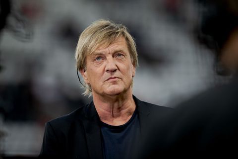 Oud-voetballer Wim Kieft openhartig over bizarre fobie: 'Het liep ineens zo op de grond'