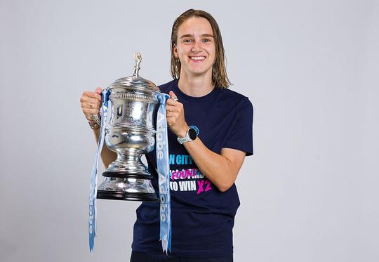Topvoetbalster Vivianne Miedema spreekt zich uit over situatie bij Ajax: 'Het was een grote puinhoop...'