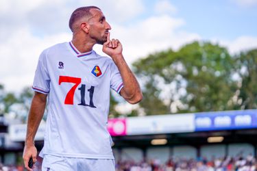 Telstar ondanks bizar buitenspeldoelpunt naar koppositie in Keuken Kampioen Divisie