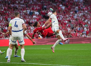 Video | Schitterende omhaal Yussuf Poulsen hoogtepunt van zege Denemarken in Nations League