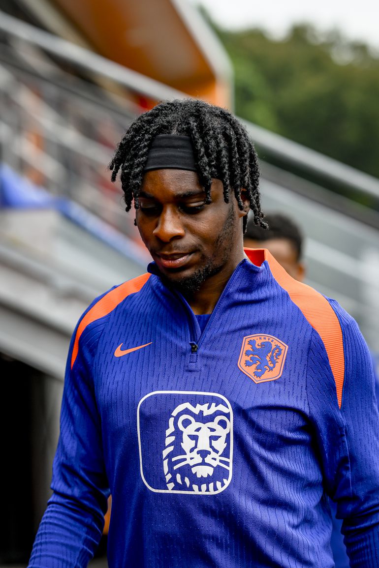 Jeremie Frimpong verlaat onverwachts het trainingskamp van Oranje wegens privé-omstandigheden