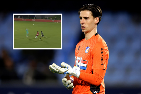 Trainer Jong FC Utrecht gelooft z'n ogen niet na onbestrafte beuk: 'Hele verkeerde inschatting'