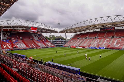 FC Utrecht draait hervatting gestaakt duel helemaal om tegen Go Ahead Eagles: desolate sfeer helpt Anthony Correia